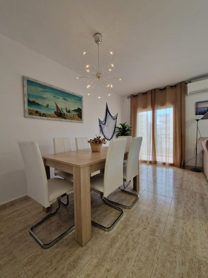 Beach Apartment Regueral Камбрильс Экстерьер фото